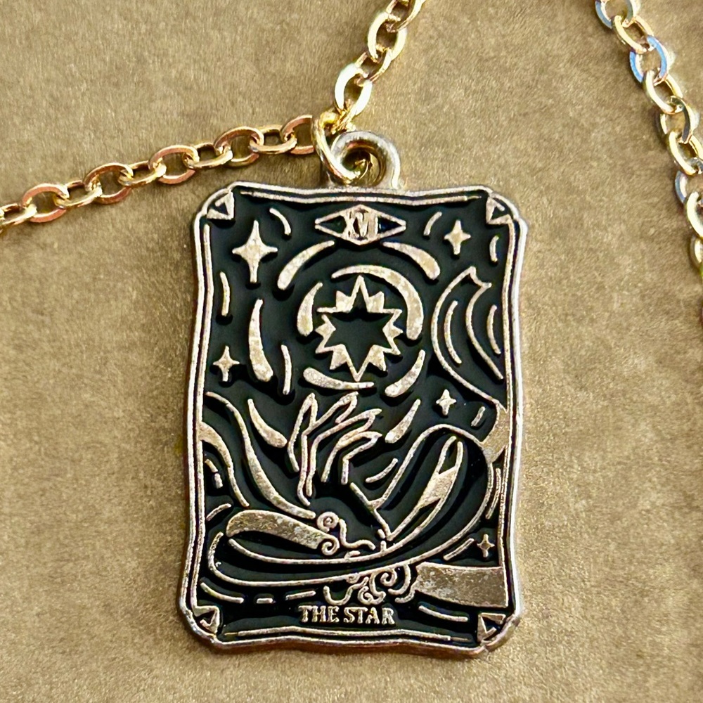 NWOT Necklace tarot card charms: strength, sun, lovers, star black enamel 21β - Picture 8 of 9